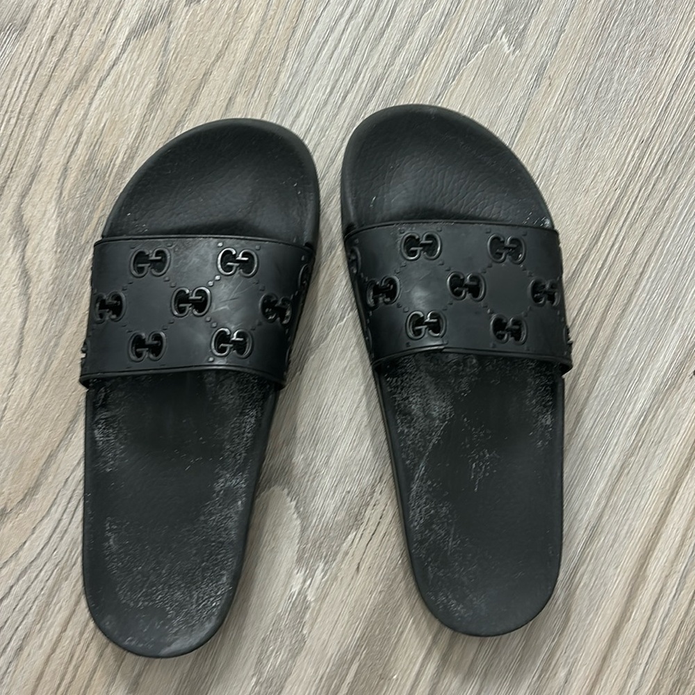 Gucci slides